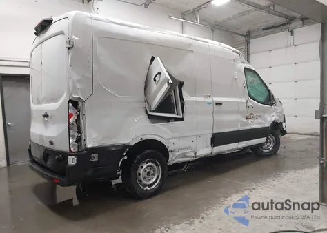 2020 Ford Transit-250 z USA, uszkodzony, nr VIN 1FTBR1C82LKB03077